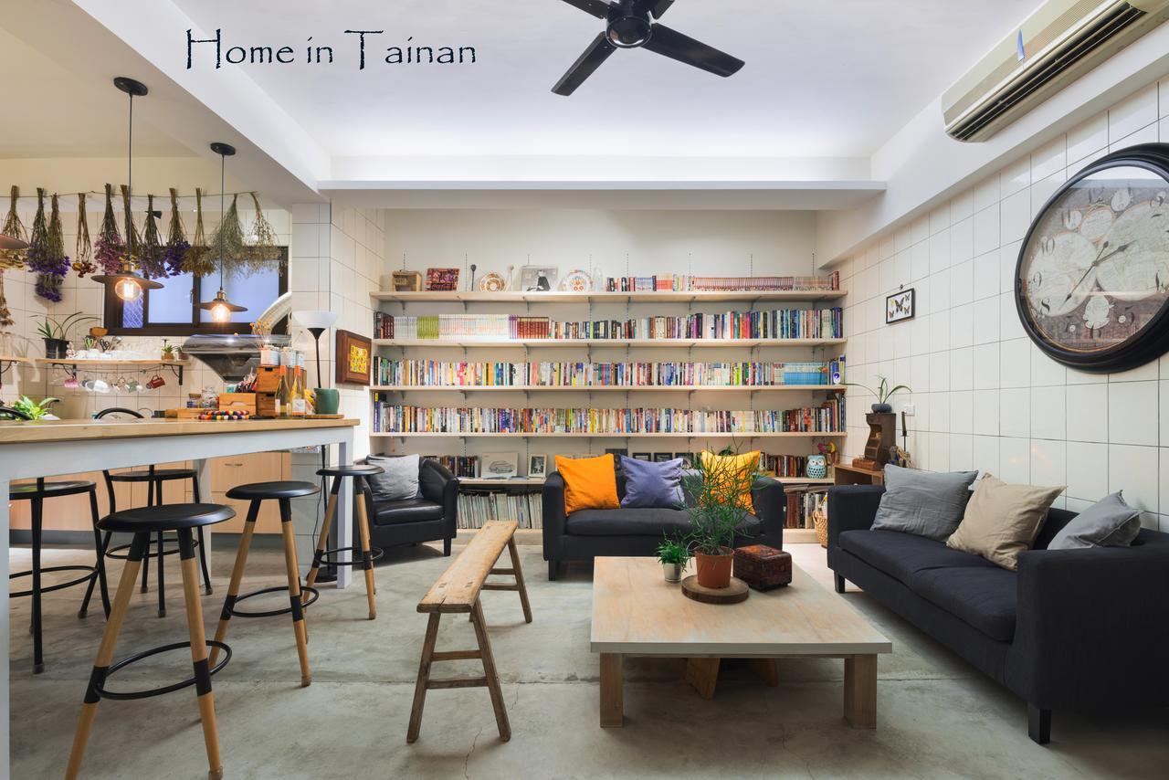 Home In Tainan Eksteriør billede